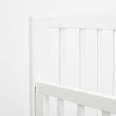 NEW BABY Dětská postýlka LILLY se stahovací bočnicí bílá