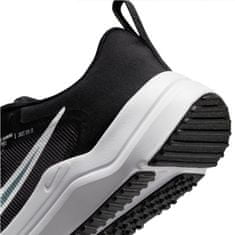 Nike Běžecká obuv Downshifter 12 velikost 38,5